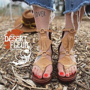 Cowboy small wedge footbed sandal Beige